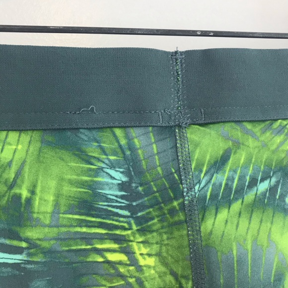 Nike Kid's lime green/gray dri-fit leggings - Picture 8 of 11